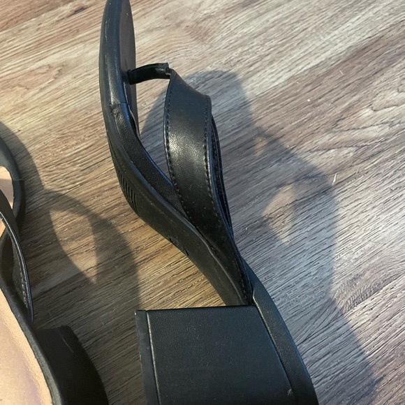 flip flop black heels from target - Picture 2 of 3
